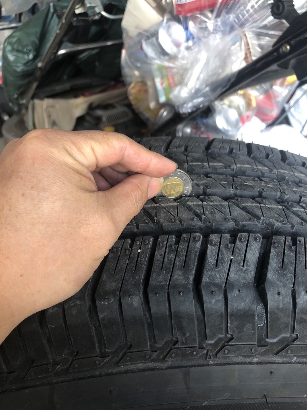 新的轮胎。Toyota Tacoma  4Runner  - 3