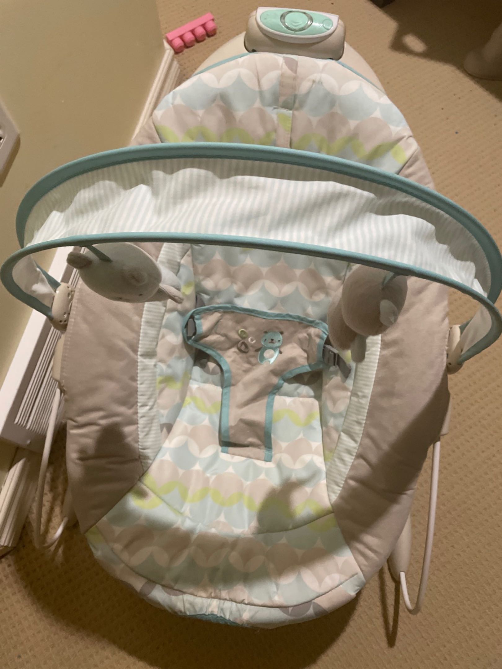 95新 电动音乐婴儿摇篮