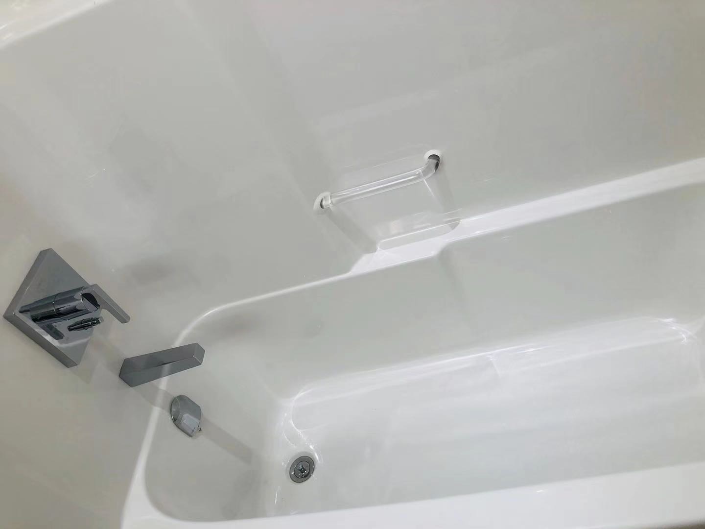 Evergreen 新区楼上次卧招租 - 4