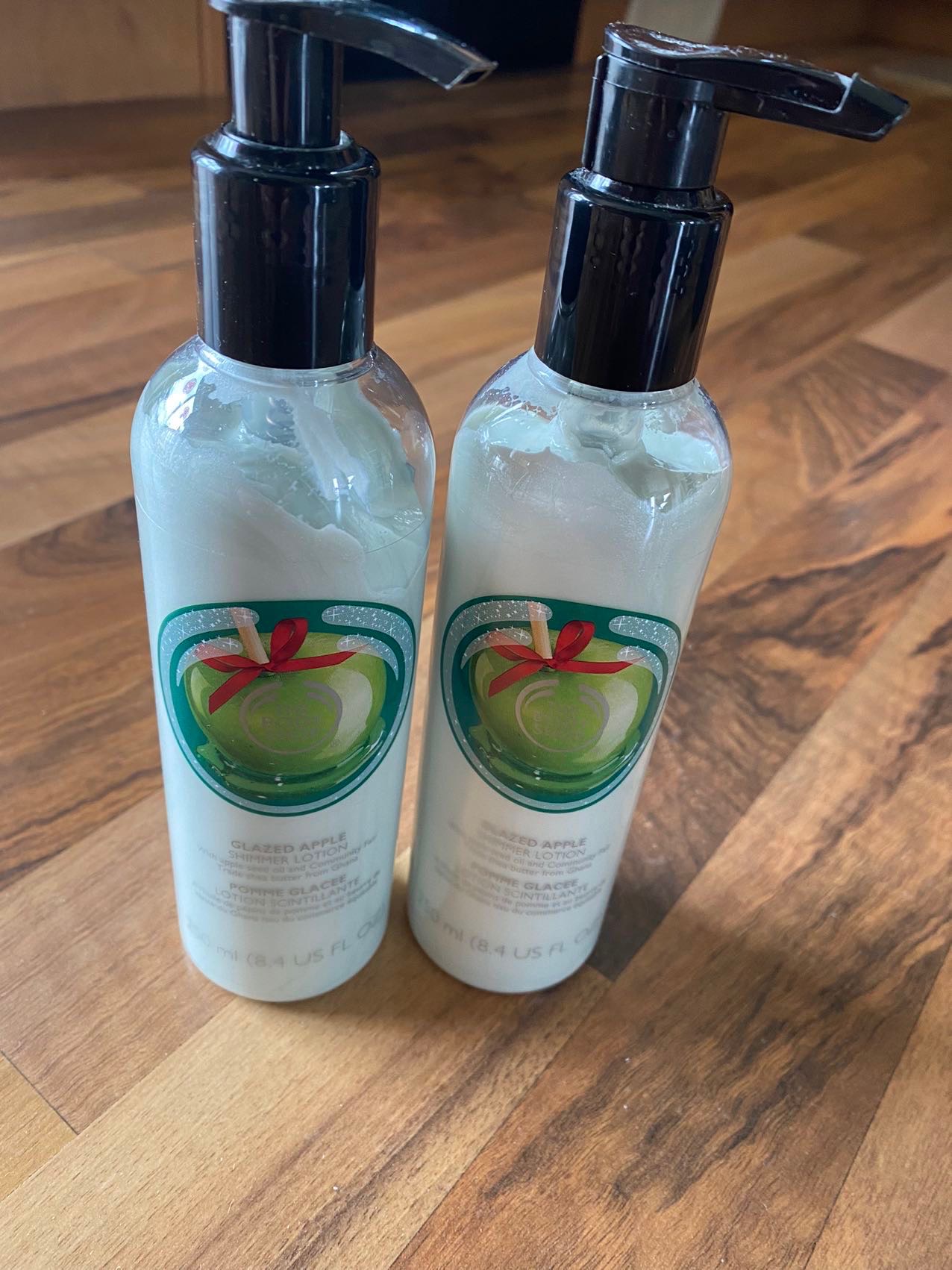 全新未开封The body shop润肤乳，带亮晶晶效果