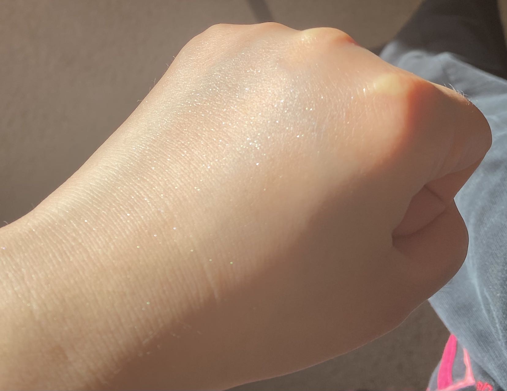 全新未开封The body shop润肤乳，带亮晶晶效果 - 2