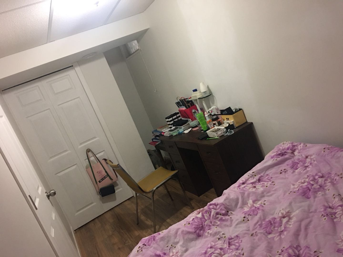 七月拎包入住Walter Murray Holy Cross对面地下室两室一厅一卫一厨独立门户 - 6