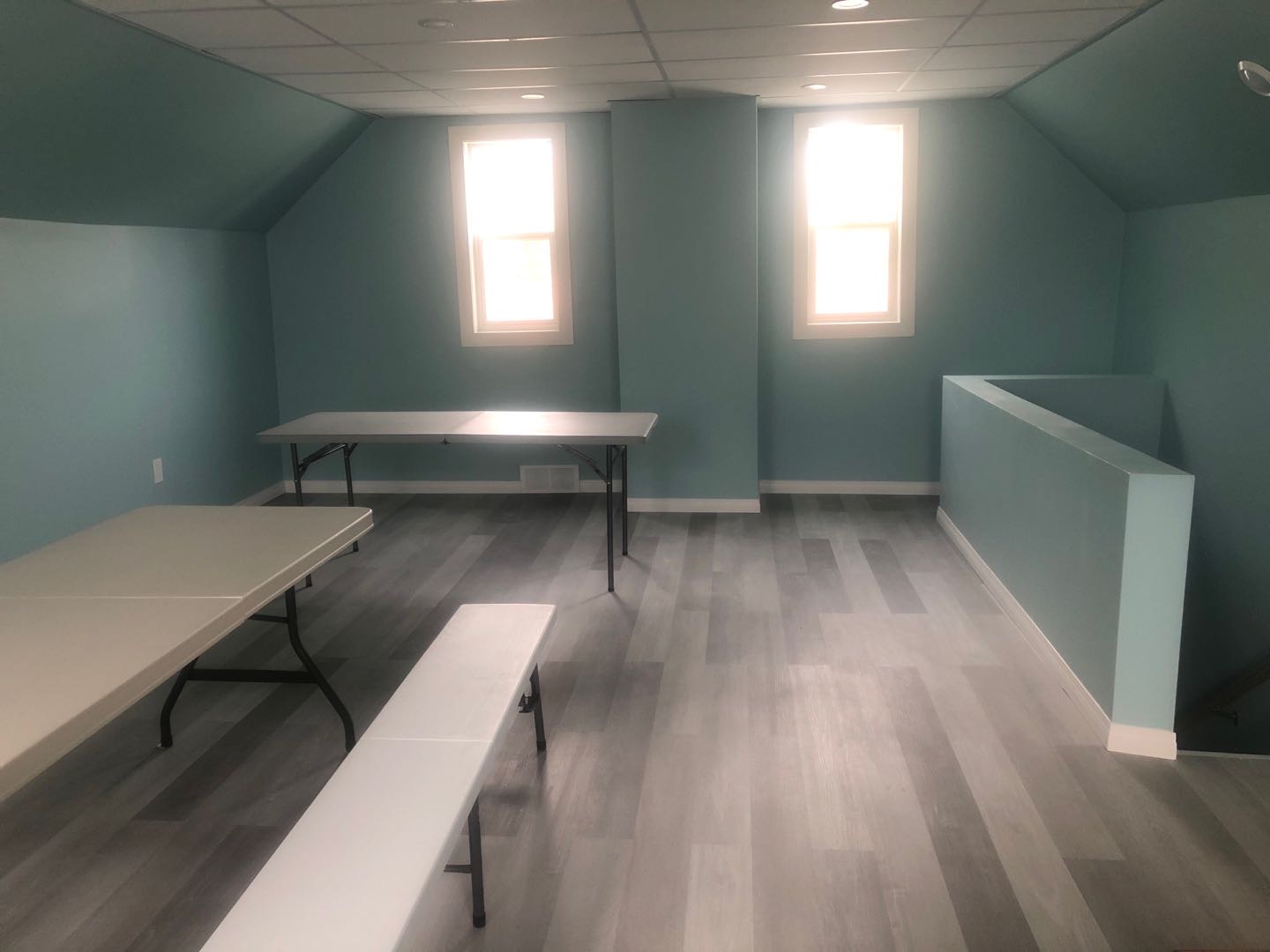 33街办公室出租 - 2