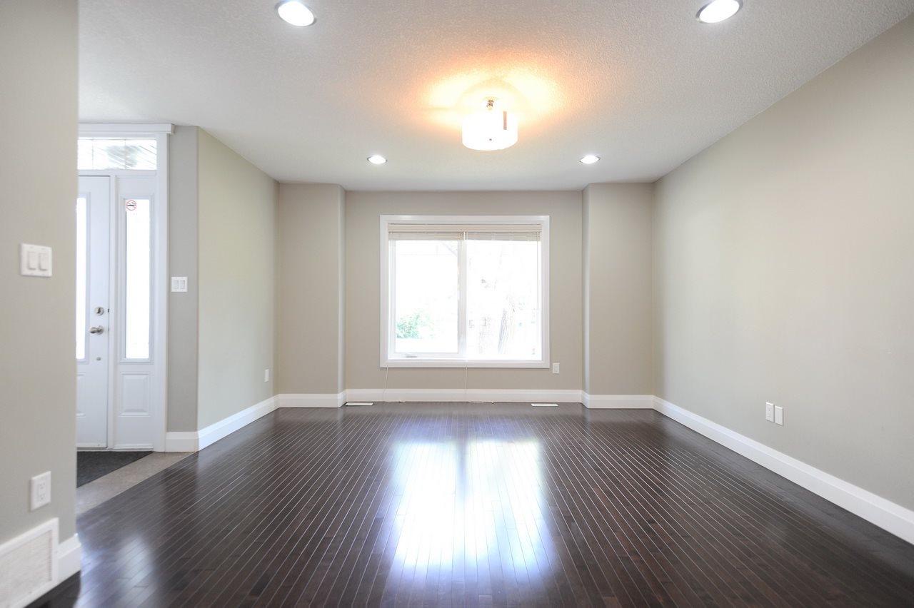 大学附近带独立卫生间的卧室出租 - 2