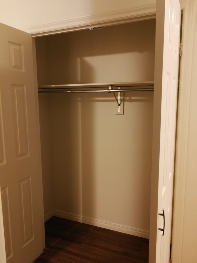 Downtown两室一卫公寓诚招室友 - 6