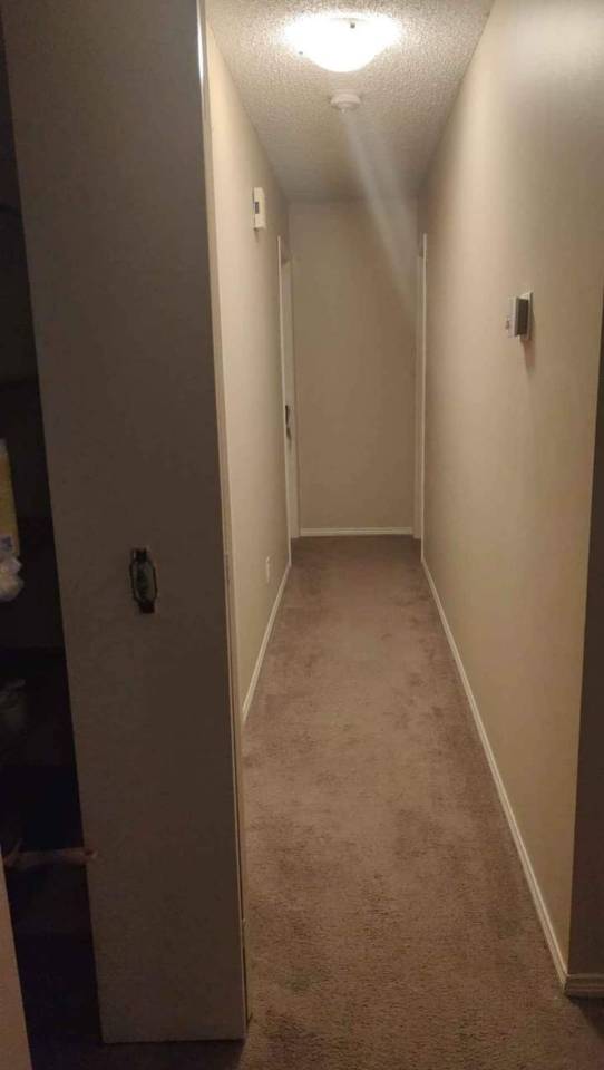 里贾纳大学附近，走路10分钟可到，找室友 - 2