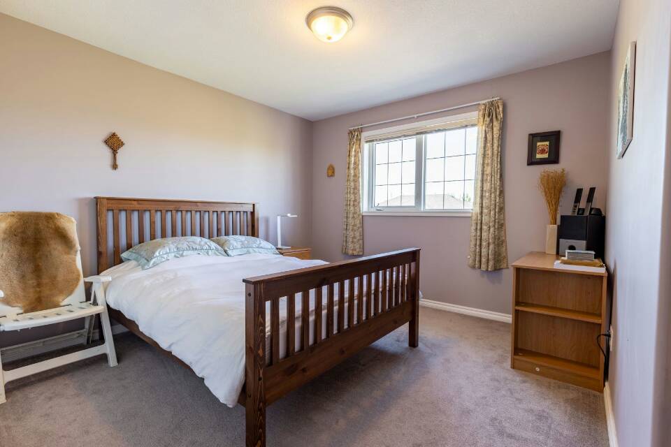 Briarwood 漂亮联排别墅出售，只售$264,900 - 4