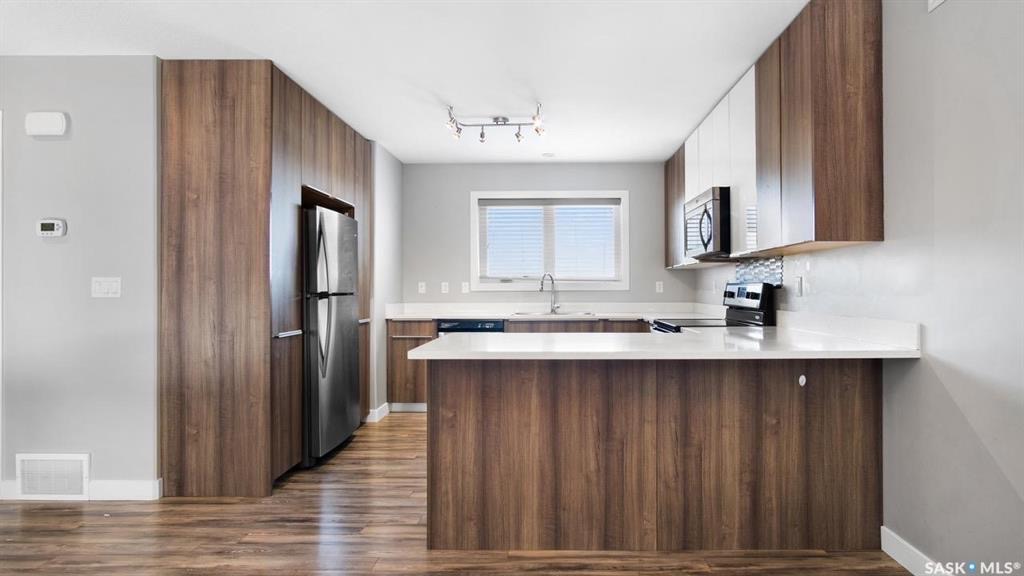 Evergreen社区全新带家具Townhouse七月五日起出租 - 7