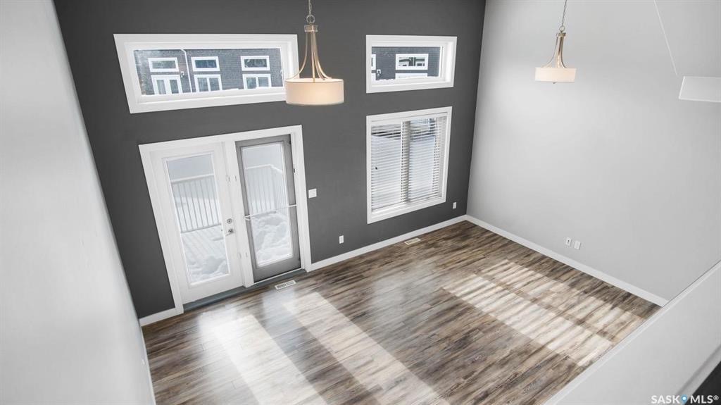 Evergreen社区全新带家具Townhouse七月五日起出租