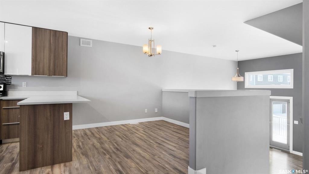 Evergreen社区全新带家具Townhouse七月五日起出租 - 6