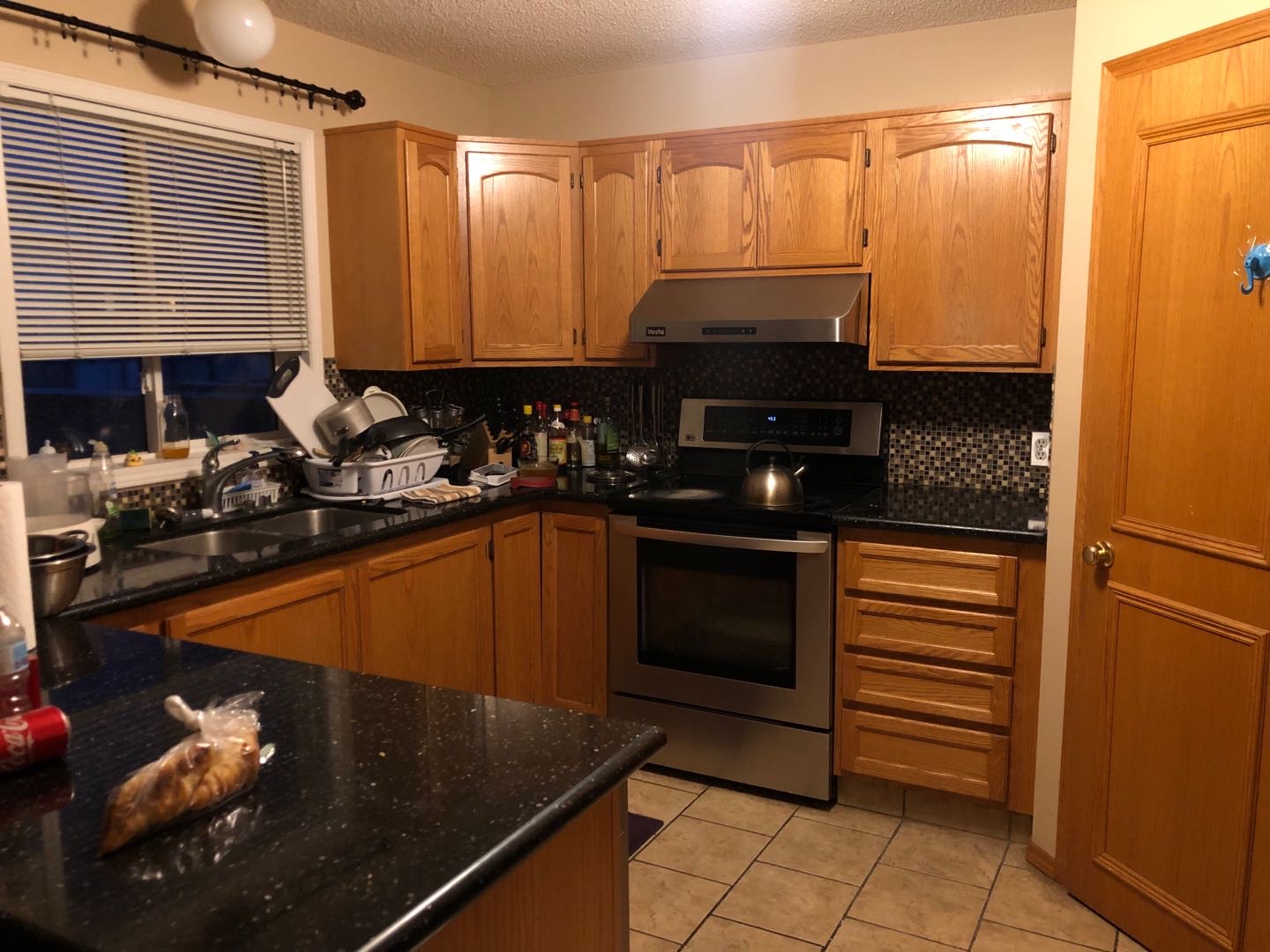 新大统华Harvest Hills安静小区独立屋楼上2间房间出租 - 5