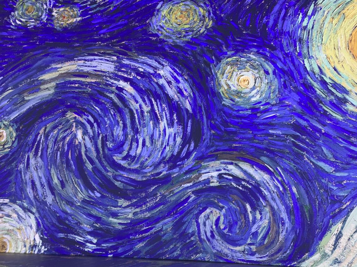 留学生求租近八街两房公寓