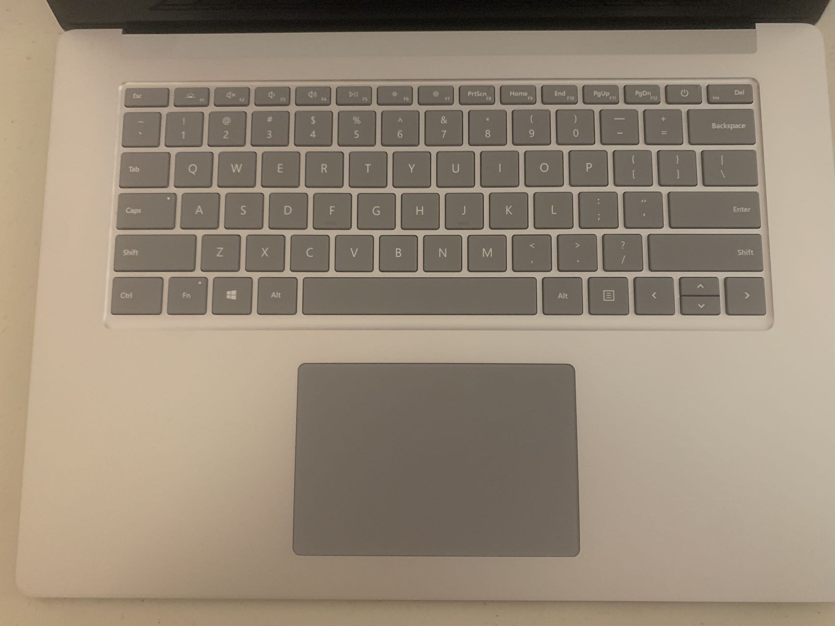 Surface laptop 3 AMD RYZEN 5笔记本 550刀 - 2