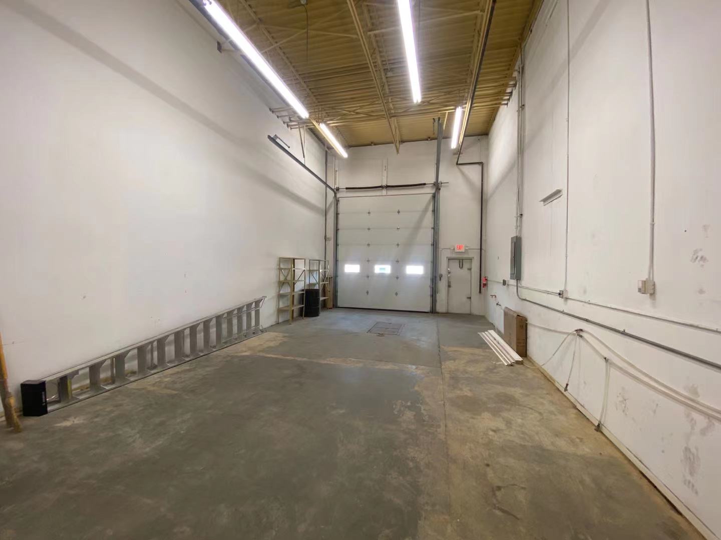 仓库出租，NE绝佳位置，可做多种用途