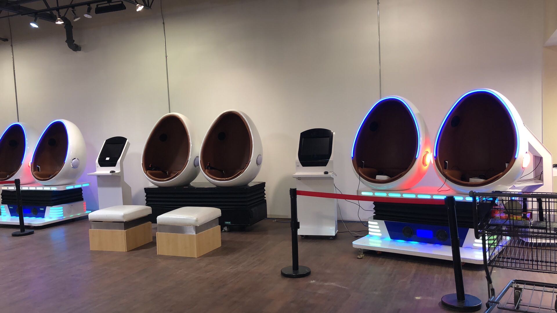 VR蛋椅射击游戏