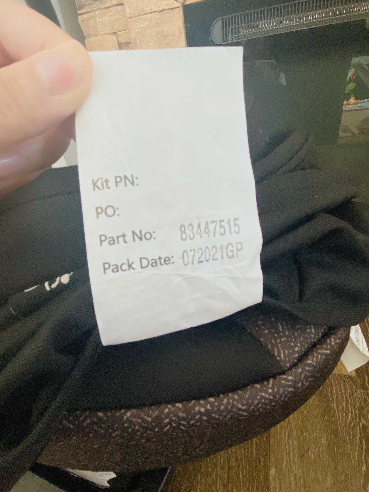 几乎全新Evenflo Carseat婴儿提篮及底座 - 4