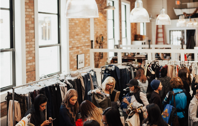 10月6日 Closet Raid Calgary FW19