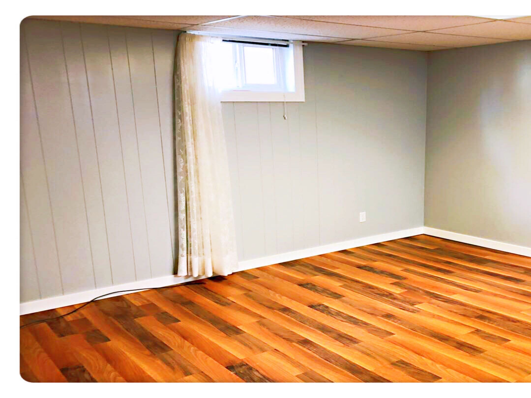 2室一厅一卫 basement（拎包入住） - 2