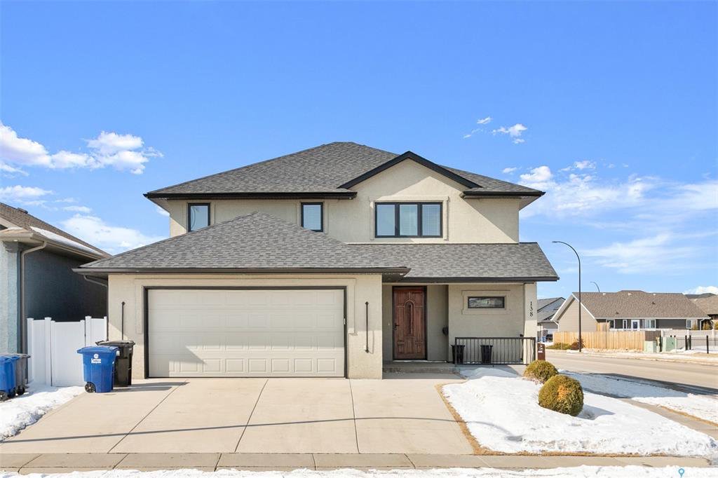 Willowgrove独立屋，室内面积2659尺 ，4房，4厅，5卫， 7223尺大地块，高档装修设备，天然气炉头，天然气地热覆盖，开价：$669900。 有意请联系地产经纪Gary Gai 3063413677 微信：gary3677 - 3