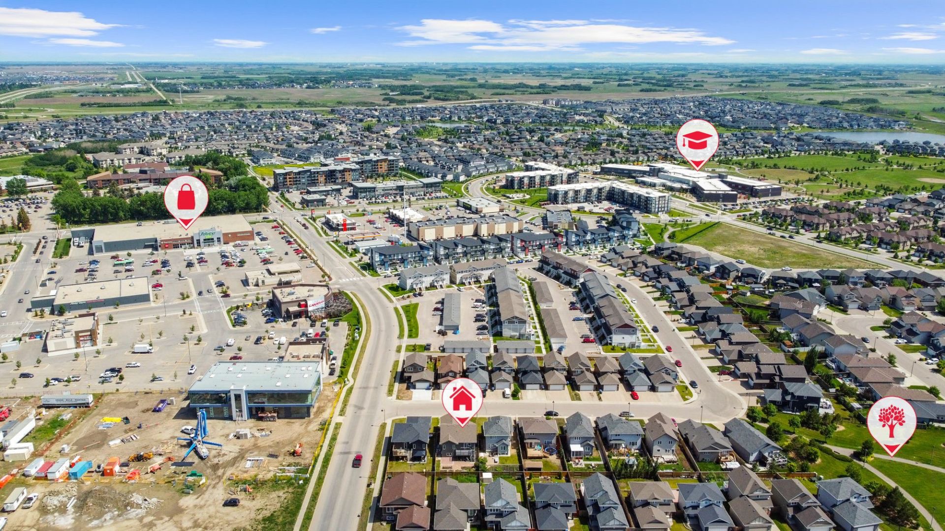 Stonebridge小区4房3卫错层独立屋出售。步行百米两所小学，购物，公园等一切设施。North Ridge建商，9尺层高，实木地板，升级封闭厨房（额外加多橱柜及台面，不锈钢家电）。多窗户采光好。主卧带独立洗手间和步入式衣柜。地下室9尺层高，超大窗户，明亮如地面，合成板地板， - 6