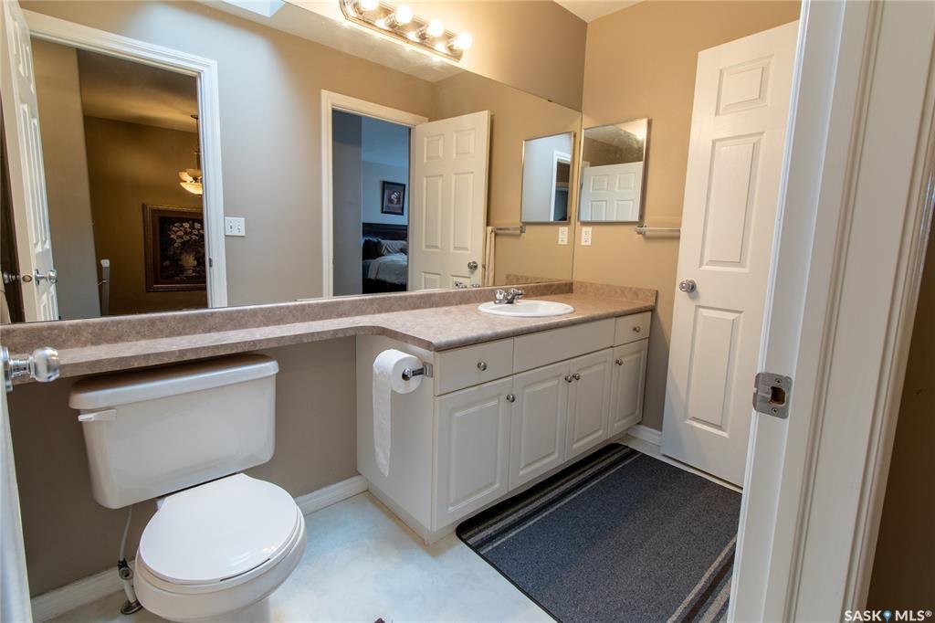 Briarwood小区1310尺边户联排。开价$284900 - 7