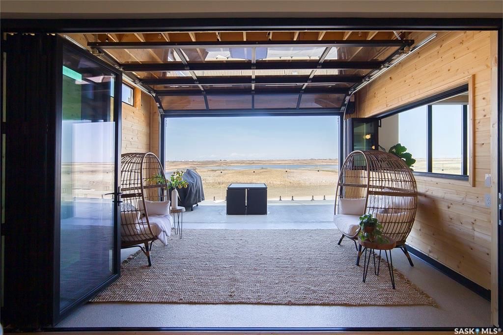 Aspen Ridge小区3600尺地下室步出式独立屋出售！超过5000尺居住面积，绝佳位置背靠自然保护野地，绝佳无遮挡小湖景视野。4房6卫双厨房（中式+西式+嵌入式德国米勒顶级家电), 室内室外独一无二顶级配置装修，全屋水泥地面高科技地热系统，全屋智能系统，7个天窗，白橡木加大 - 22