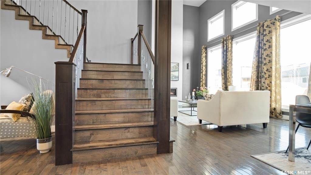 EVERGREEN小区2013年建超大3126尺4房4卫+书房双层独立屋出售。位于安静街区，面朝社区公园。挂牌价格：$899，000。有意请联系地产经盖王睿Gary Gai 3063413677 微信：gary3677网站：garygai.com. - 5