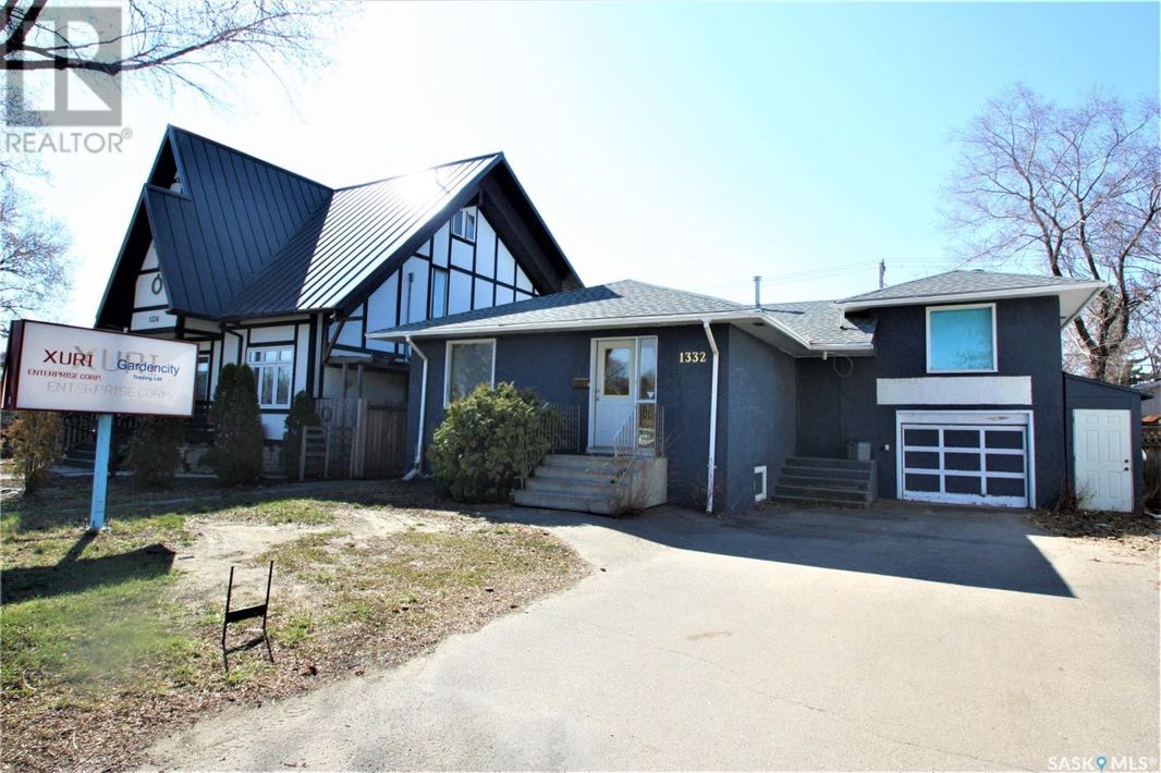 Saskatoon市内核心路段8街独一无二M1规划物业出售，50*120地块，商住两用，4房3卫。地下室带2室一厅一厨一卫出租套间。带1单车库。核心路段保值，多样潜力。适合用于投资或者办公室自用。挂牌价格：$719000.00。详情请联系地产经纪Gary Gai 盖王睿 - 3