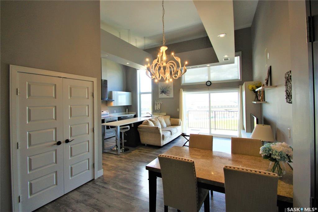 Willowgrove小区 小学对面 3楼顶层两室一厅公寓出售 - 3