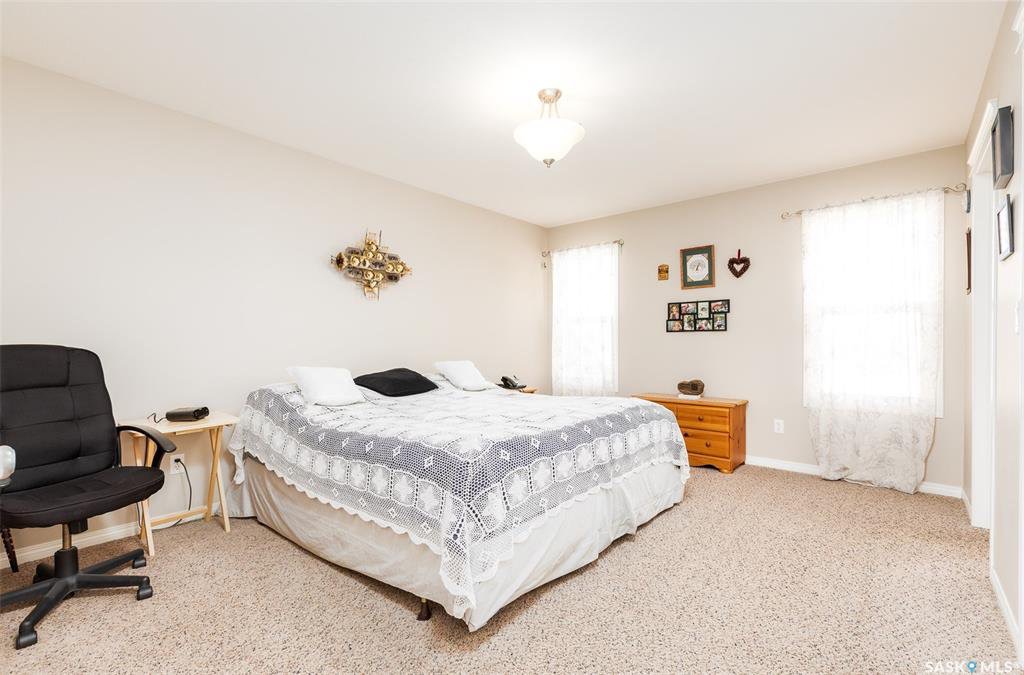 新降价$479900！ Briarwood小区核心路段两层独立屋出售 - 6