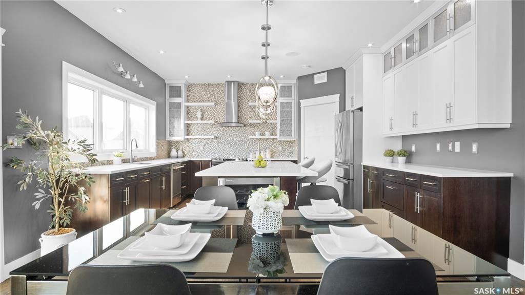 EVERGREEN小区2013年建超大3126尺4房4卫+书房双层独立屋出售。位于安静街区，面朝社区公园。挂牌价格：$899，000。有意请联系地产经盖王睿Gary Gai 3063413677 微信：gary3677网站：garygai.com. - 7