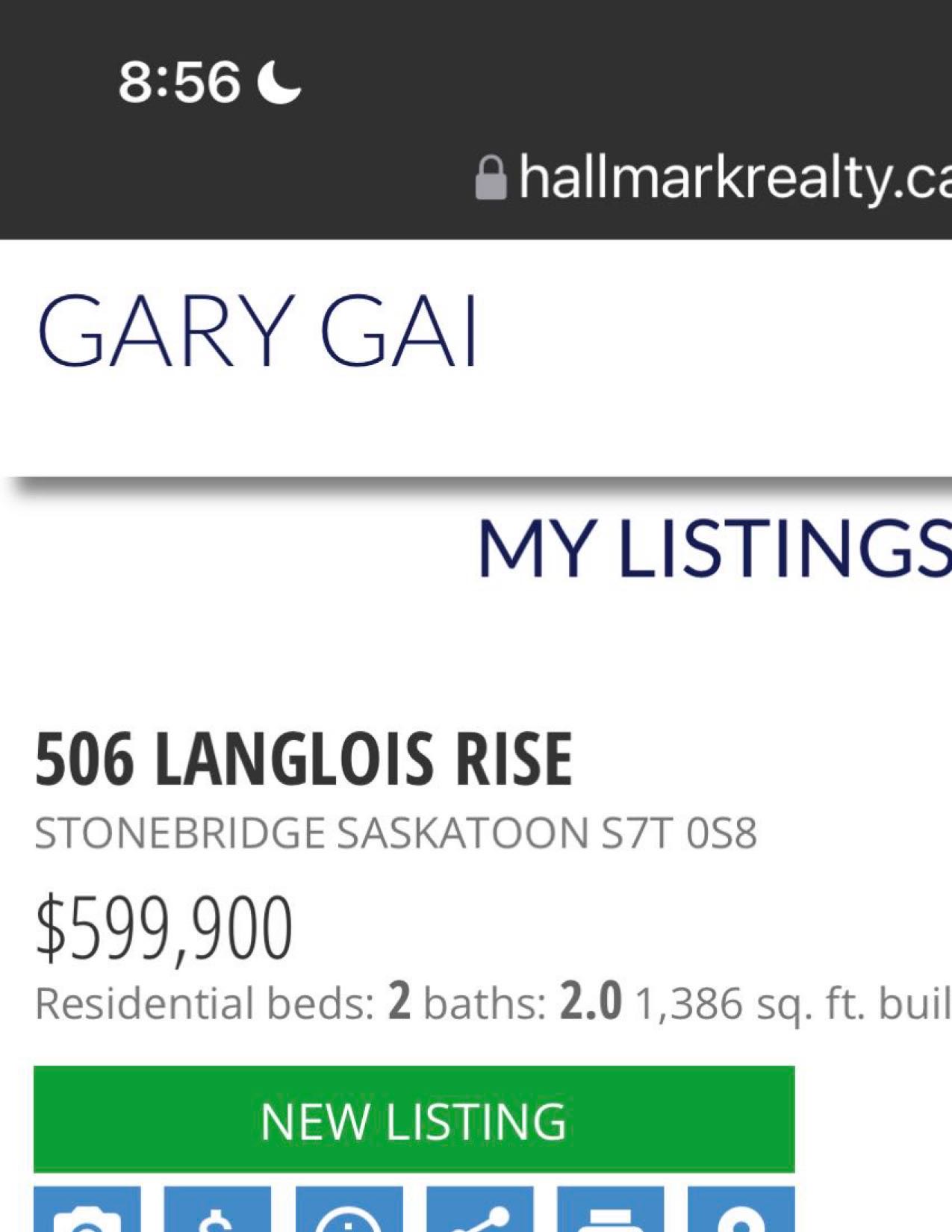 Stonebridge小区1386尺地下室步出式平层独立屋出售。8000尺大地朝南大院子，背靠公园湖景。2房+1书房+2洗手间。高档装修：9尺层高，实木地板，枫木橱柜，大理石台面，天然气壁炉。里面有一个免维护大露台。地下室未装修，后院未完成。步行可至小学，购物，大公园等。房屋年代 - 3