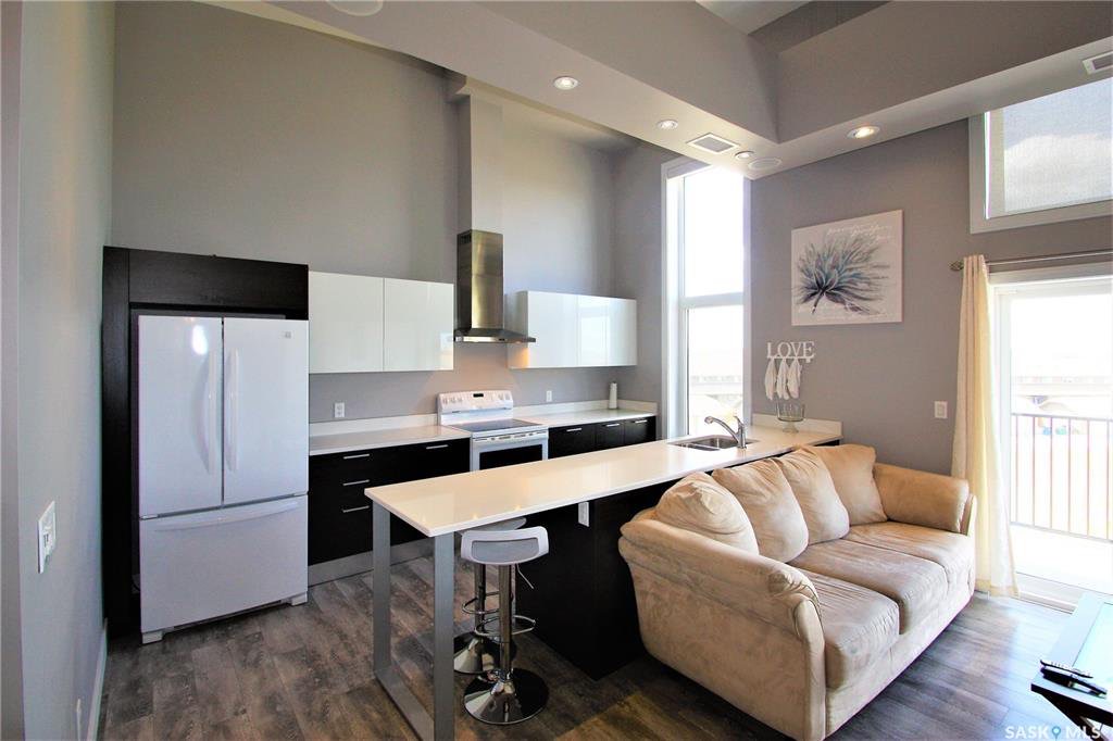 Willowgrove小区 小学对面 3楼顶层两室一厅公寓出售 - 4