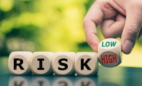 【4月11&13讲座】：股东避税策略 - 用公司的钱购买分红保险