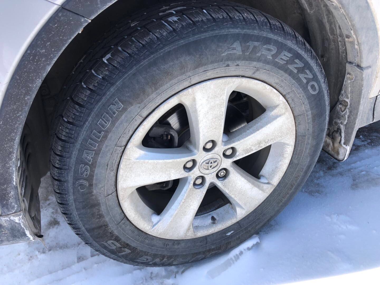 2014年RAV4 11.9km, 银色，带天窗，行李架，行车记录仪，倒车影像，出售，联系电话3064710687 - 8