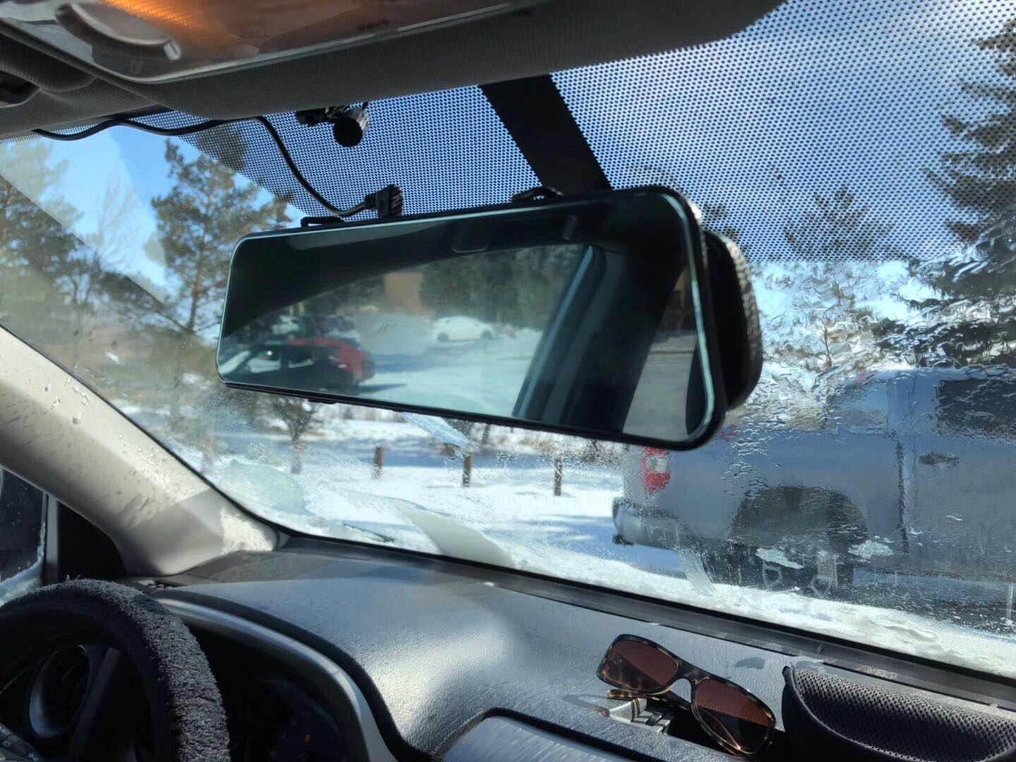 2014年RAV4 11.9km, 银色，带天窗，行李架，行车记录仪，倒车影像，出售，联系电话3064710687 - 3