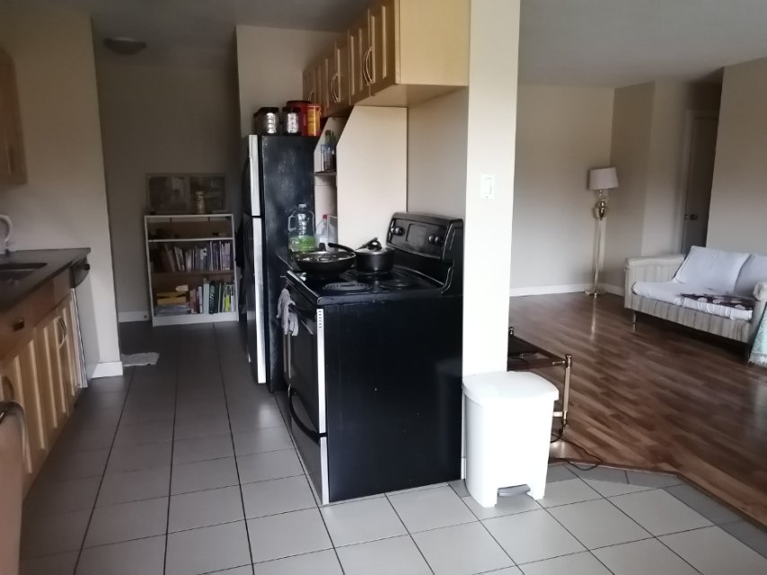 两房一厅公寓（8街Superstore 旁）出租