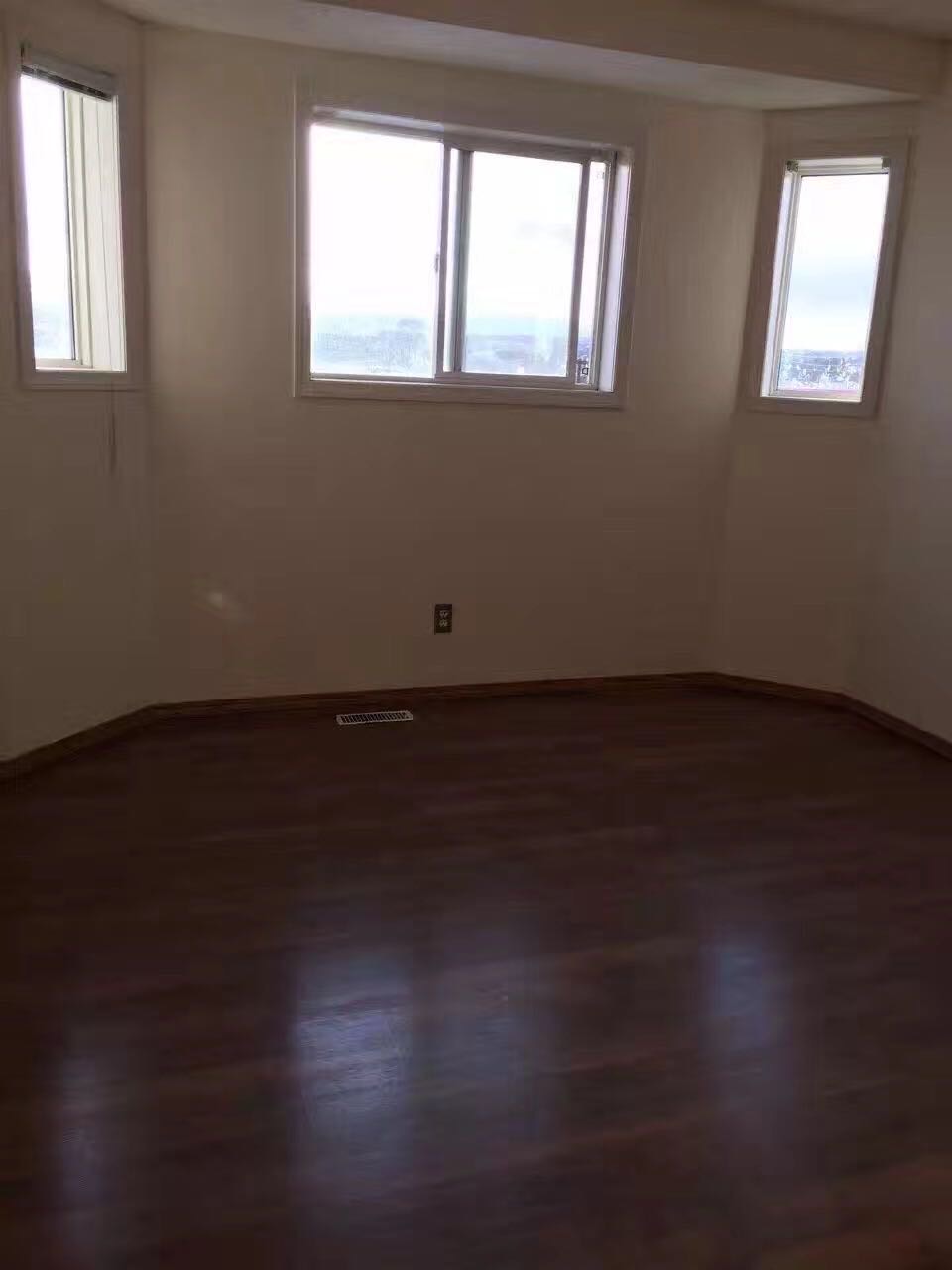 自出售独立屋 - 3