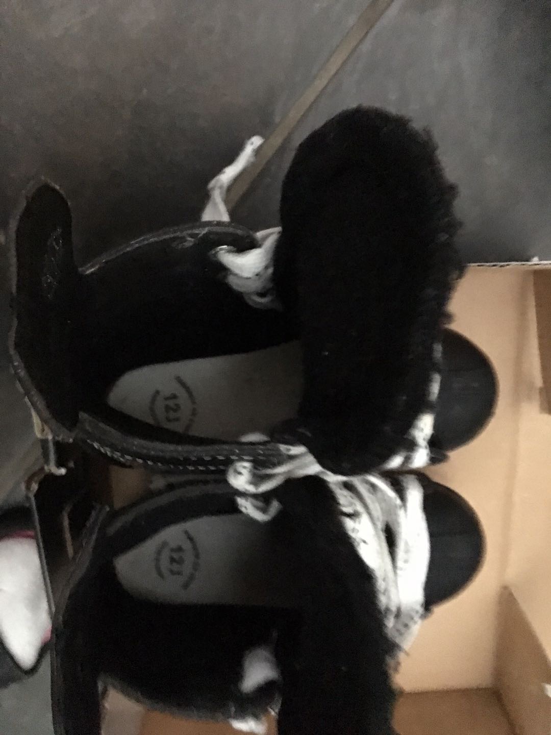 一手男孩冰鞋两双，20/双， - 4