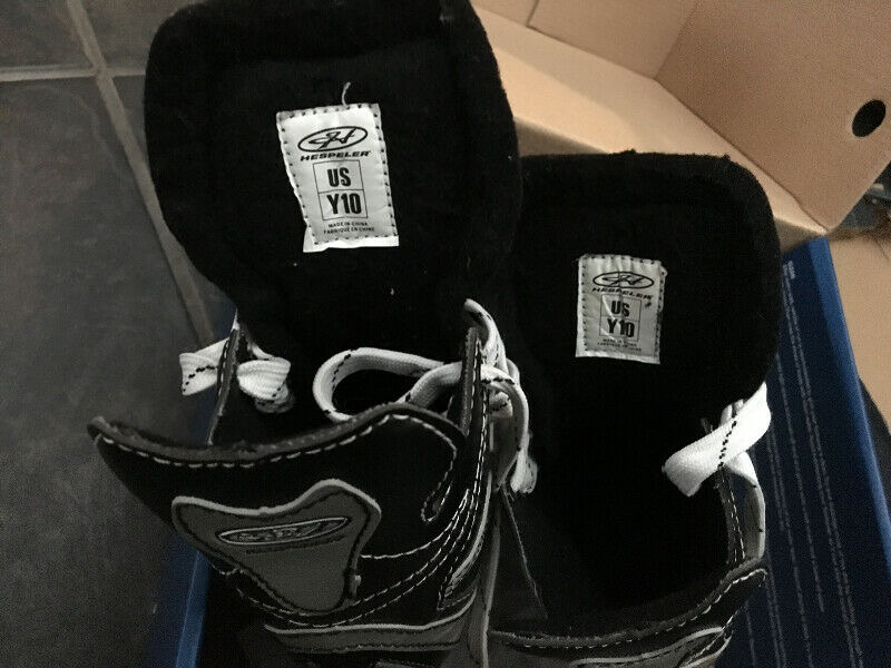 一手男孩冰鞋两双，20/双，