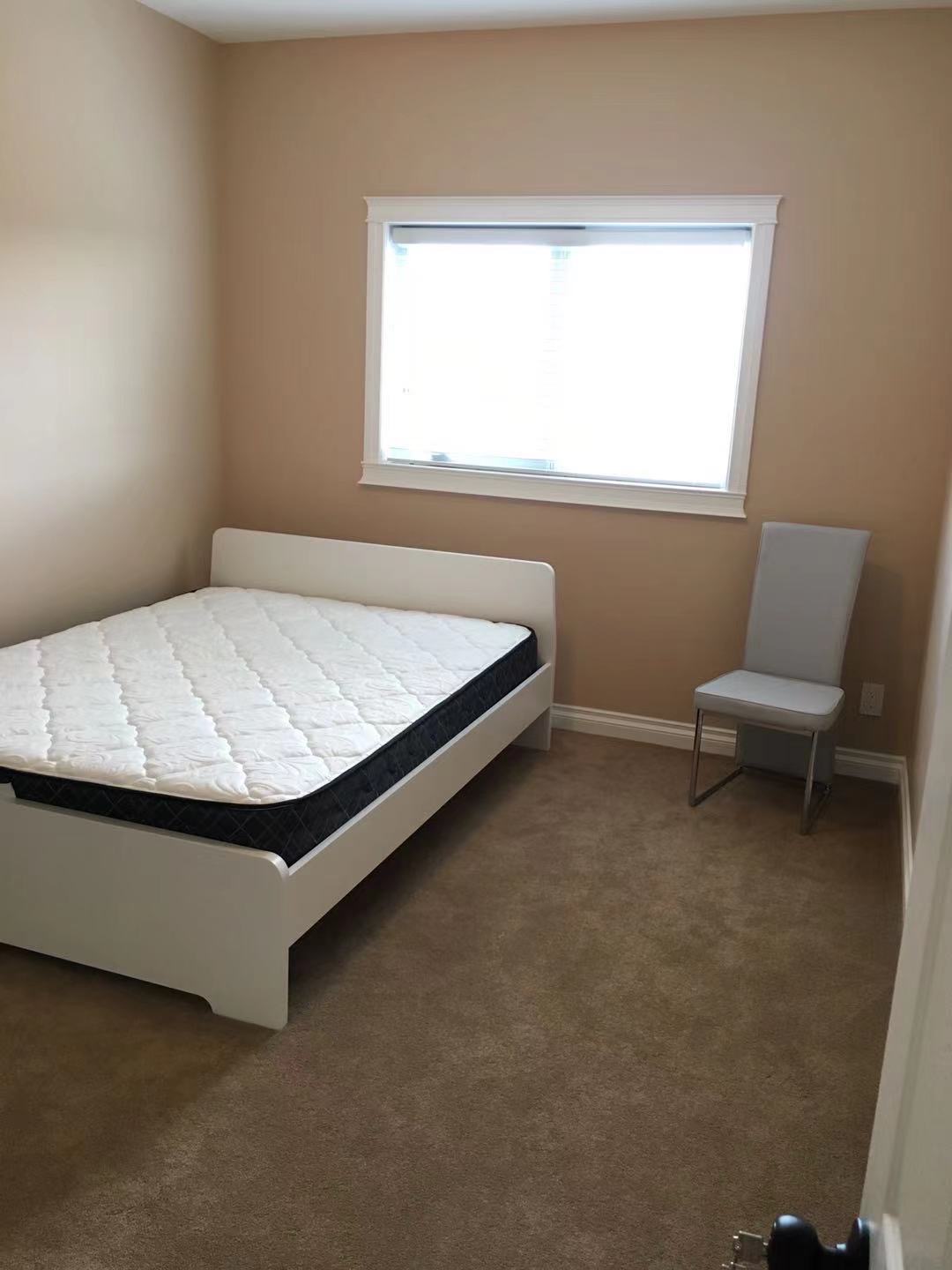 willowgrove 独栋house二楼两房间出租  - 6