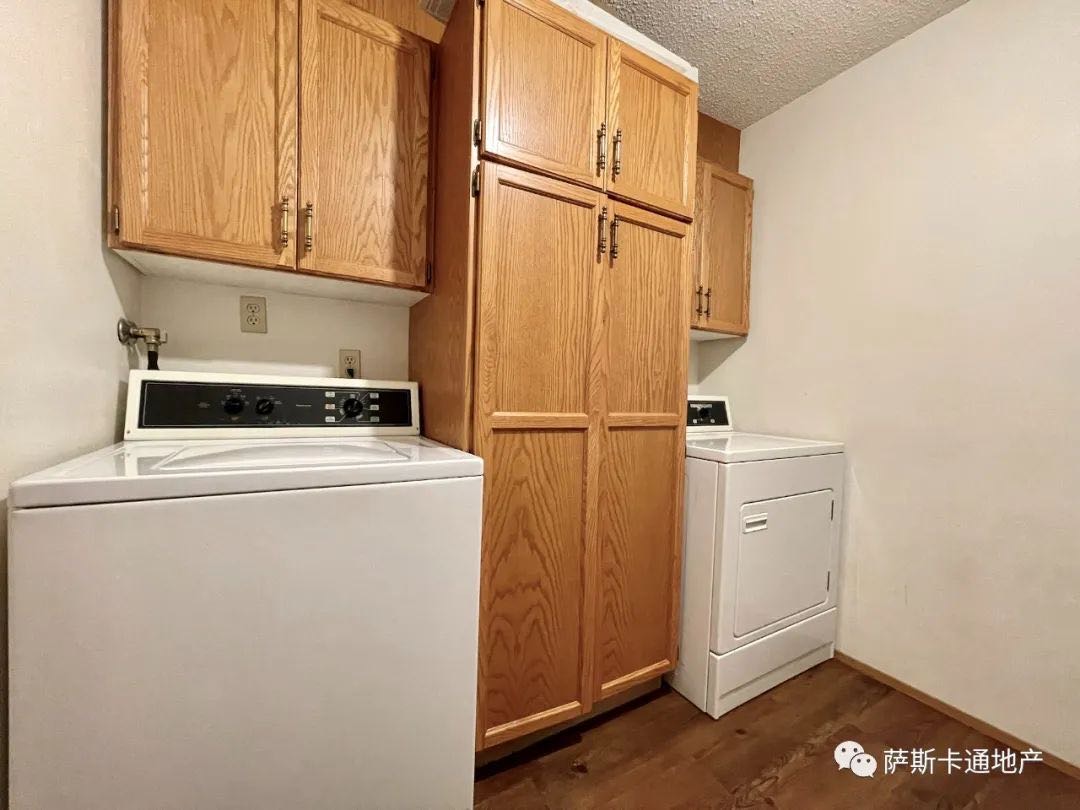 八街2室2卫公寓出售！地下车库！电梯！套内洗衣房！主卧带卫生间！步行到银行、大型超市，生活极其便利！公交车到大学15分钟！ - 8