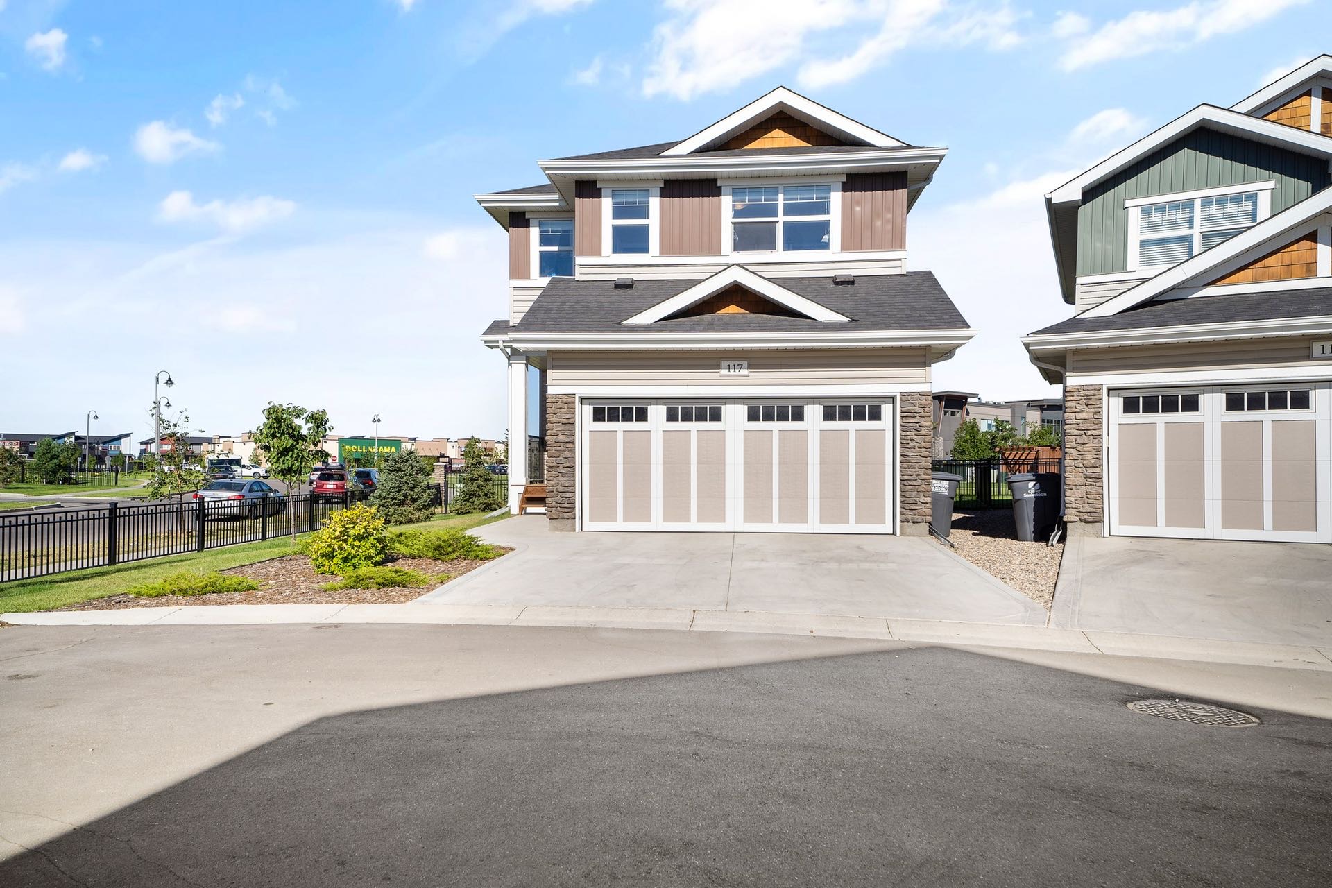 Stonebridge社区，1793尺3房3卫两年新双层独栋出售。步行至小学和商圈不用开车 - 2