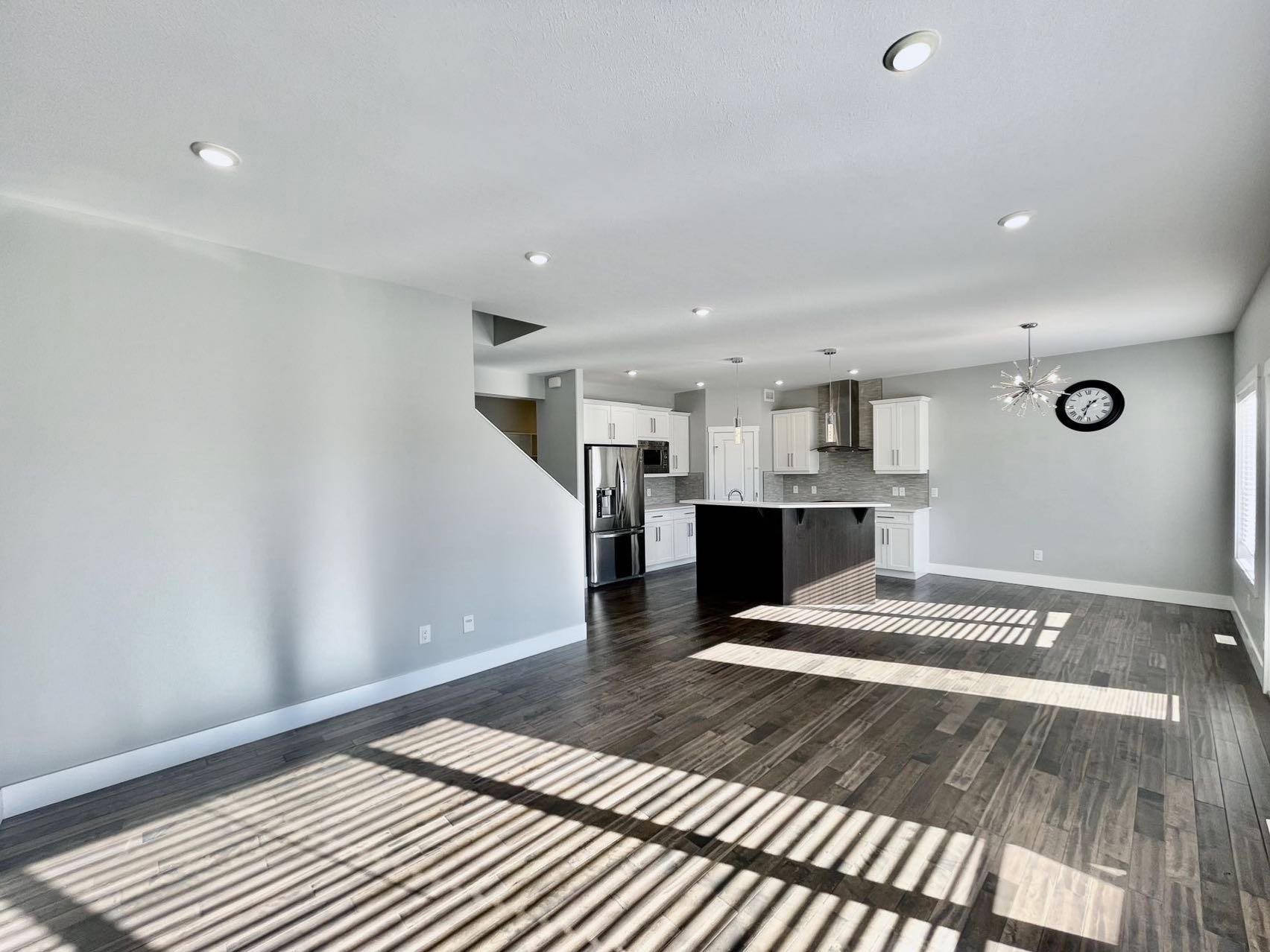 【林与唐地产】Aspen Ridge社区新上市房源2016年，1930尺，双层独栋，3室3卫三车库，二楼有Bonus Room，挂牌价$58.5万。 - 5