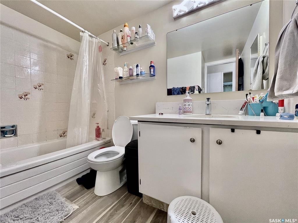 【萨屯房源】Wildwood社区公寓出售，831尺平层，2房1卫，套内洗衣房，阳台带储藏室，公寓楼背靠绿地，挂牌价仅：$128,800  - 8