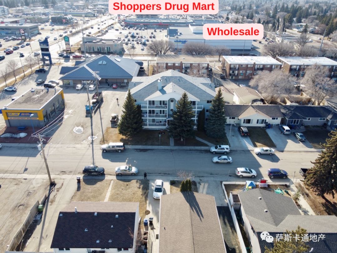 八街2室2卫公寓出售！地下车库！电梯！套内洗衣房！主卧带卫生间！步行到银行、大型超市，生活极其便利！公交车到大学15分钟！