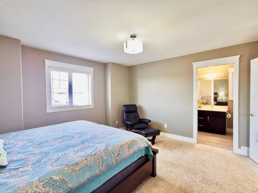 Stonebridge独栋挂牌出售-近小学-地下室已装修-性价比高 - 4