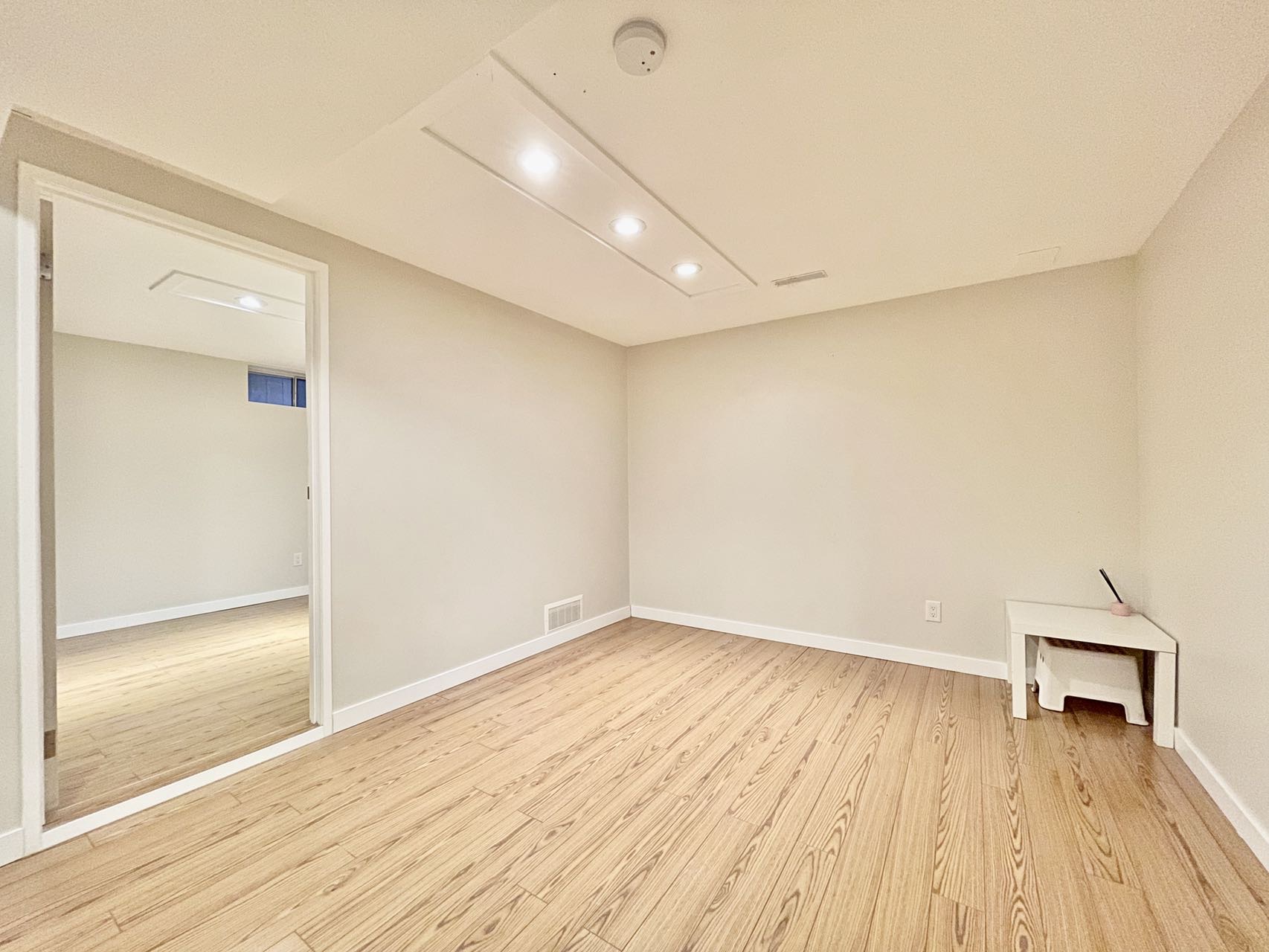 【萨屯房源出售】Lakeview小学对面1735尺5房独栋出售！ - 8