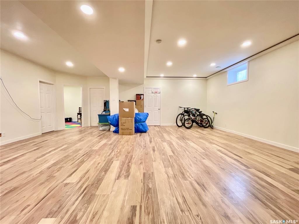 【萨屯房源】Willowgrove社区独栋出售，2010年建，1386尺的平层，5房3卫，地下室已装修，连体双车库，挂牌价$549,900. - 7