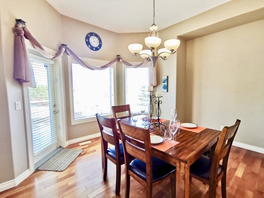 高档独立屋挂牌出售--Briarwood社区 - 4